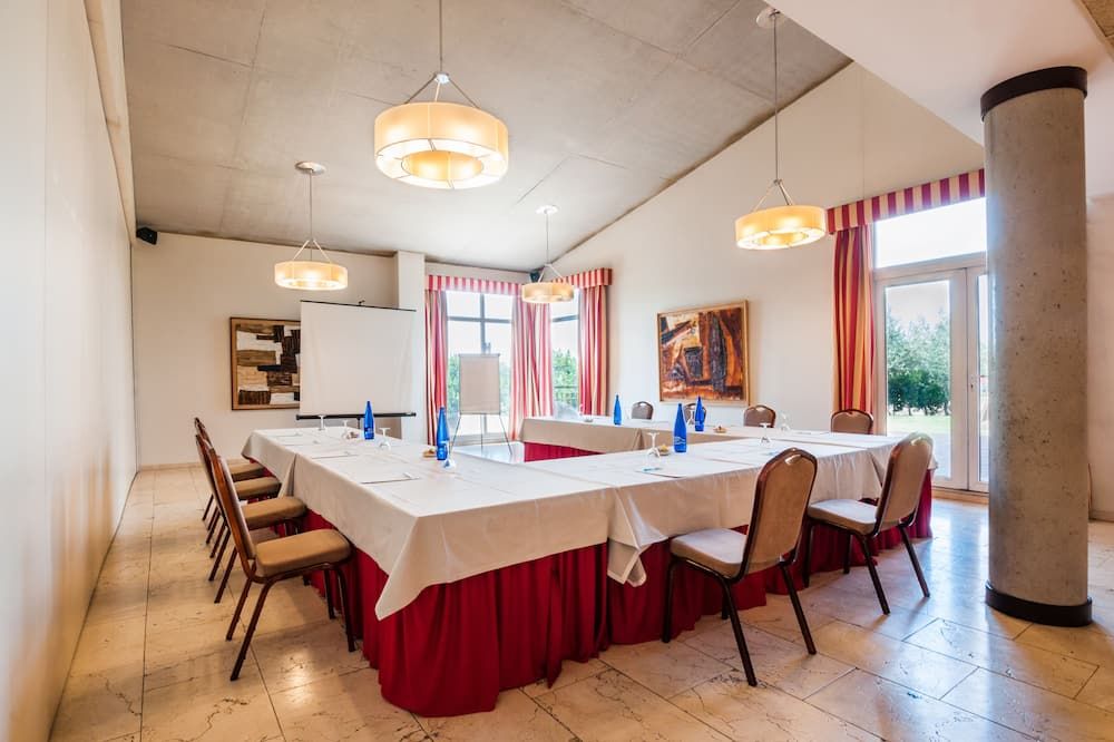 Sonstige