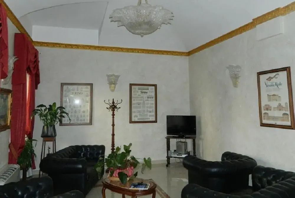 Sonstige