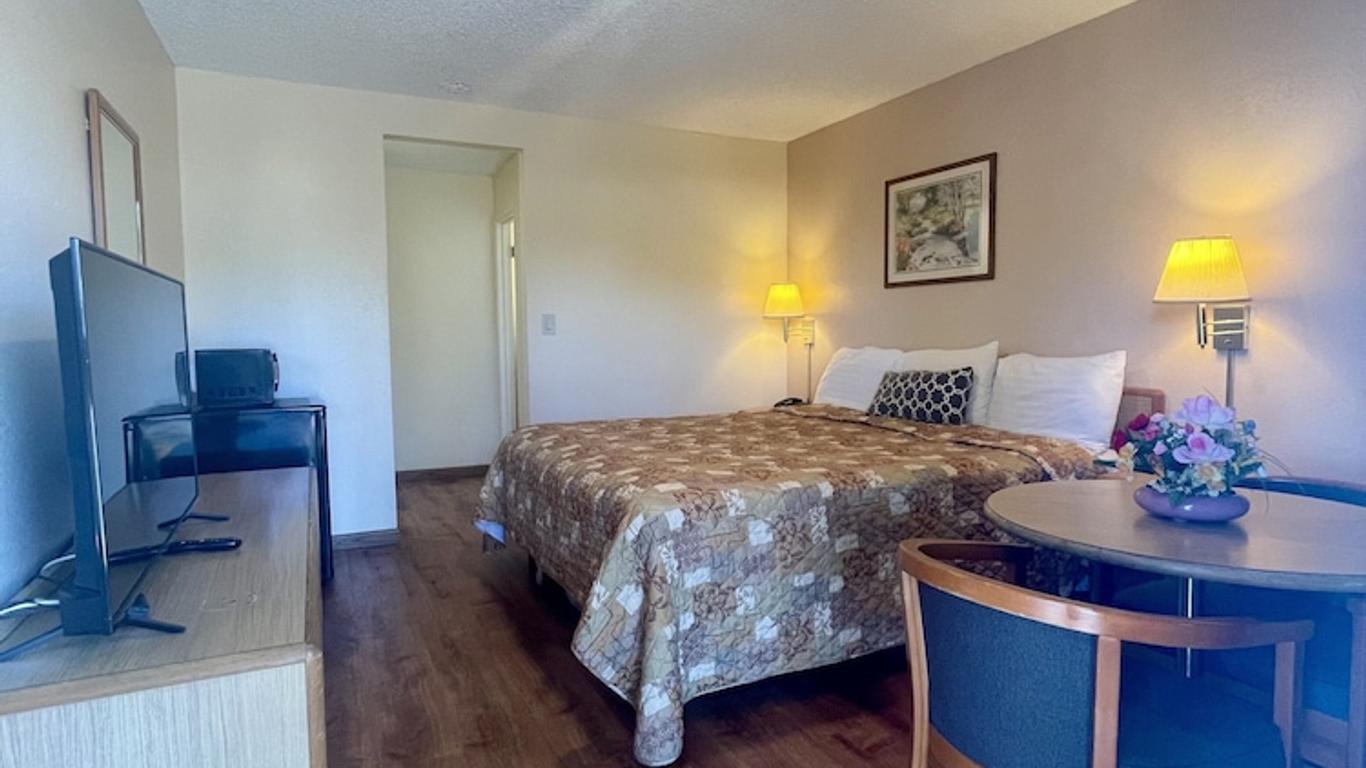Regency Inn Lakeport