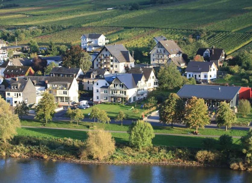 Außenansicht Foto
