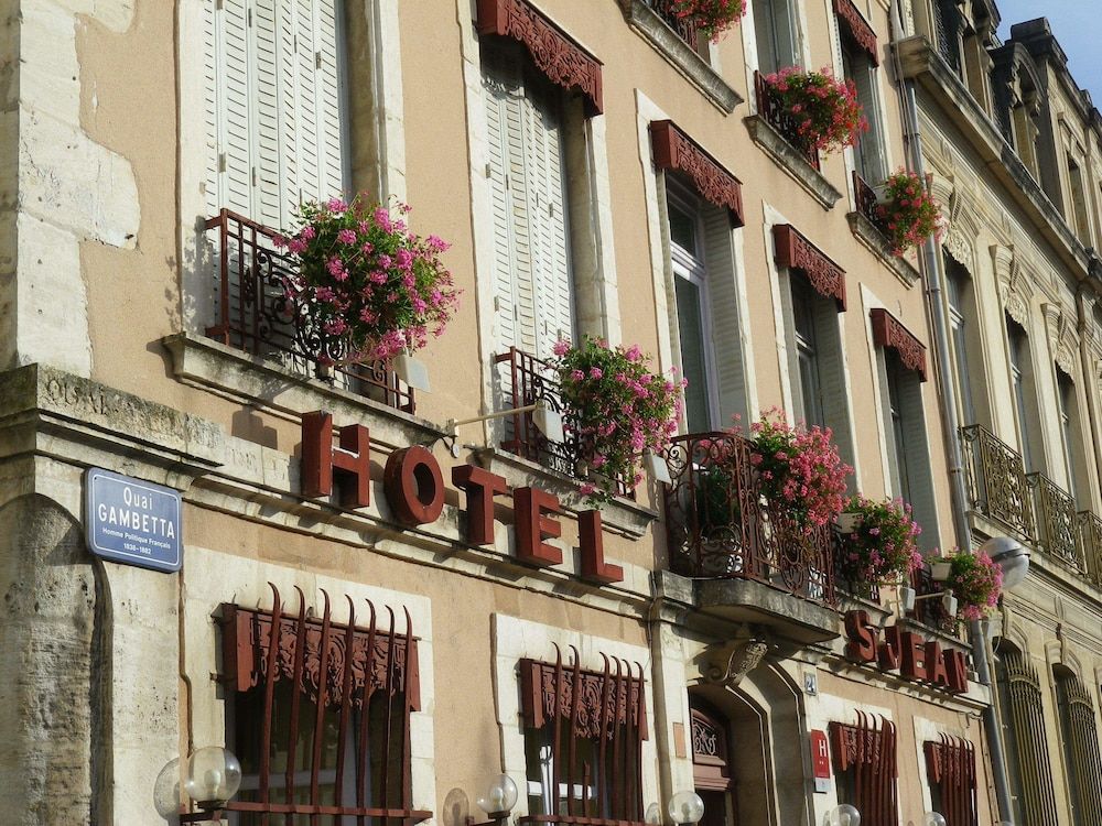 Gebäude
