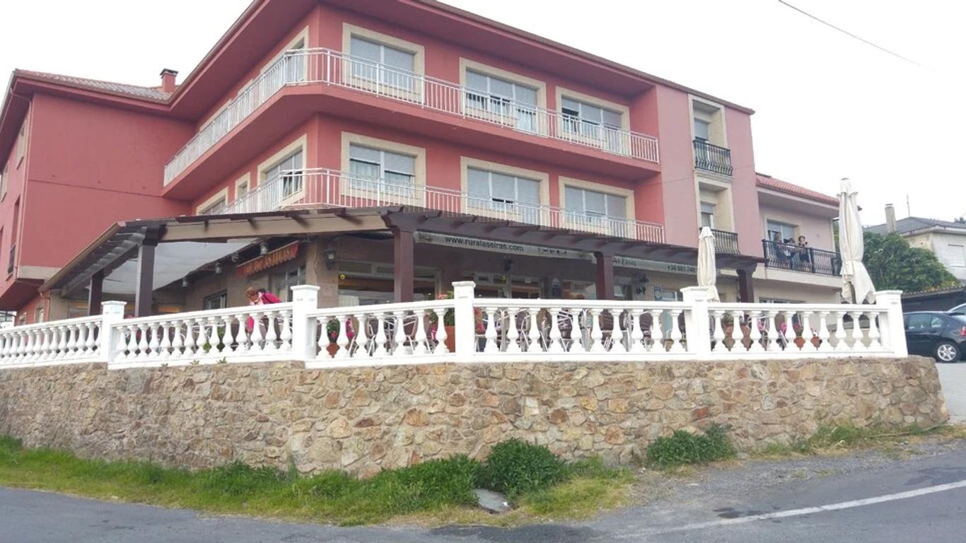 As Eiras Lires Hotel Restaurante