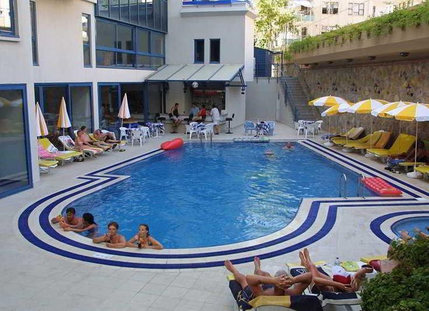 Pool Foto