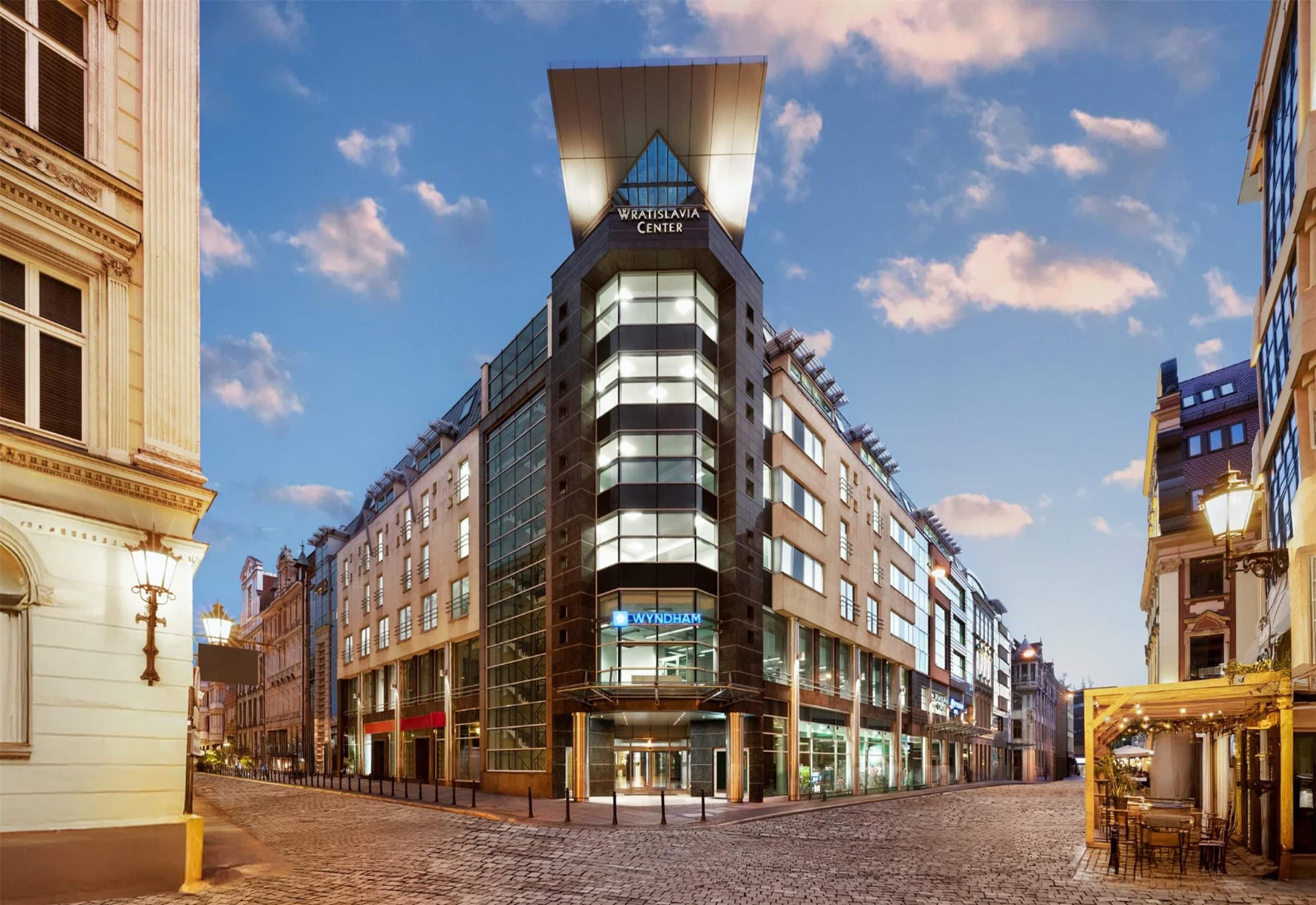 Gebäude
