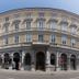 Gebäude