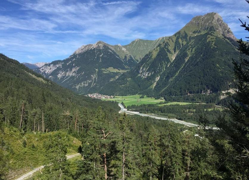 Außenansicht Foto
