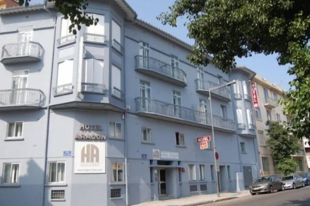 Gebäude