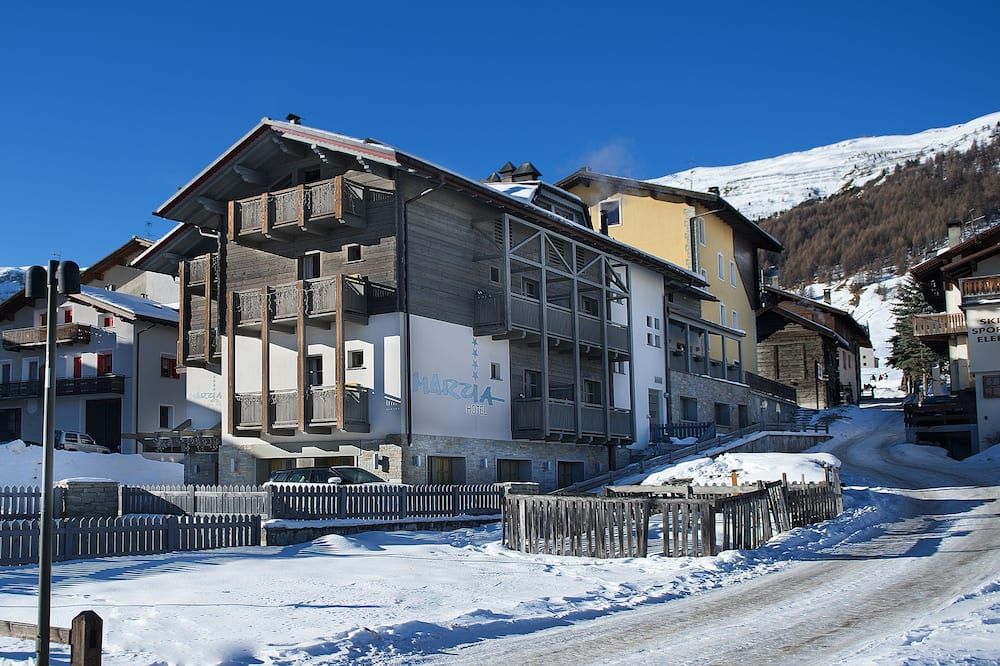Gebäude