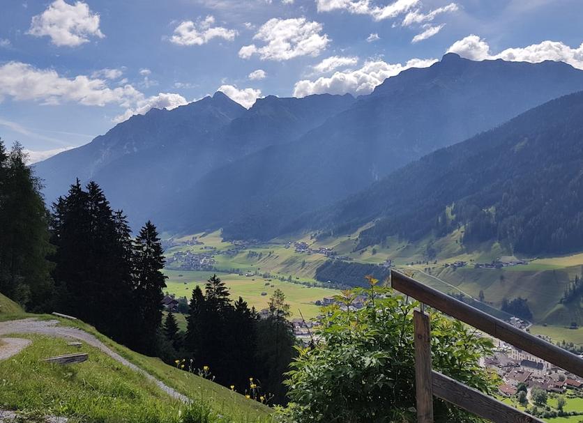Außenansicht Foto
