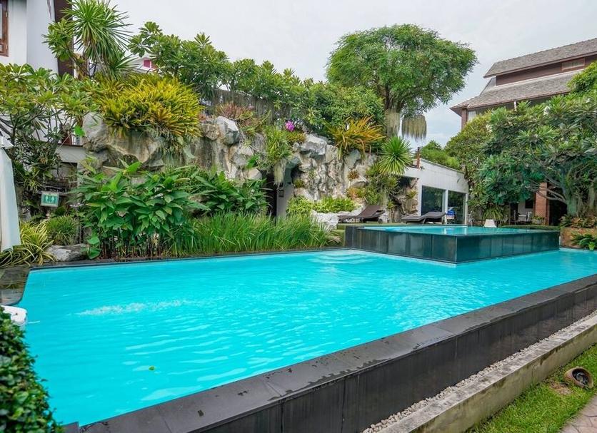Pool Foto