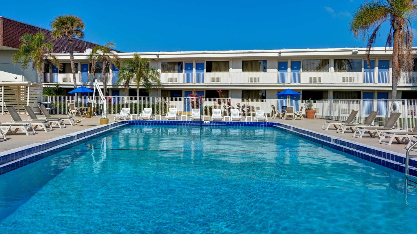 Motel 6 Cocoa Beach, FL ab 66 €. Motels in Cocoa Beach KAYAK