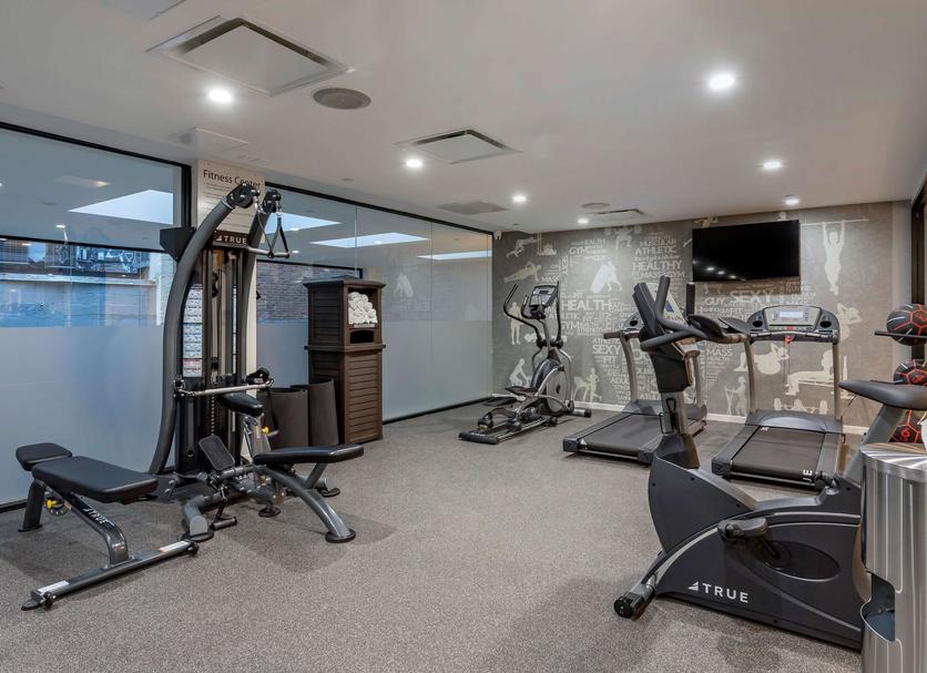 Fitnessbereich Foto