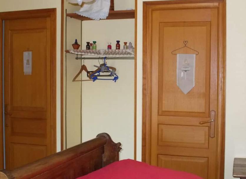 Zimmerausstattung Foto