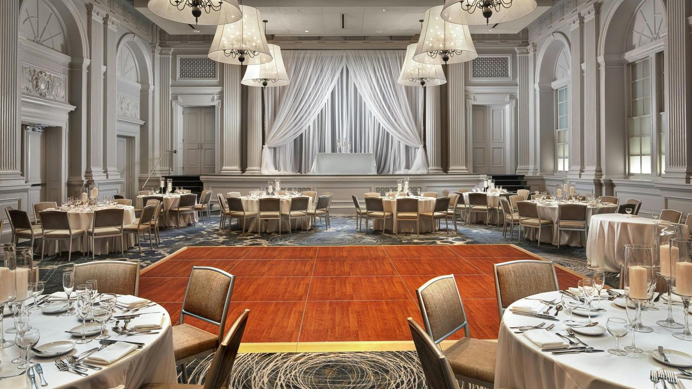 Courtyard by Marriott Philadelphia Downtown