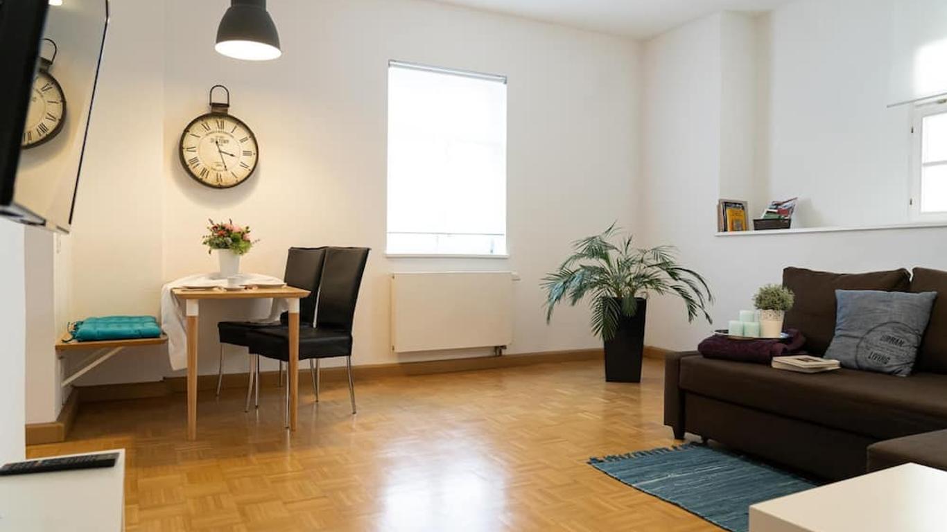 Old Town Apartment
