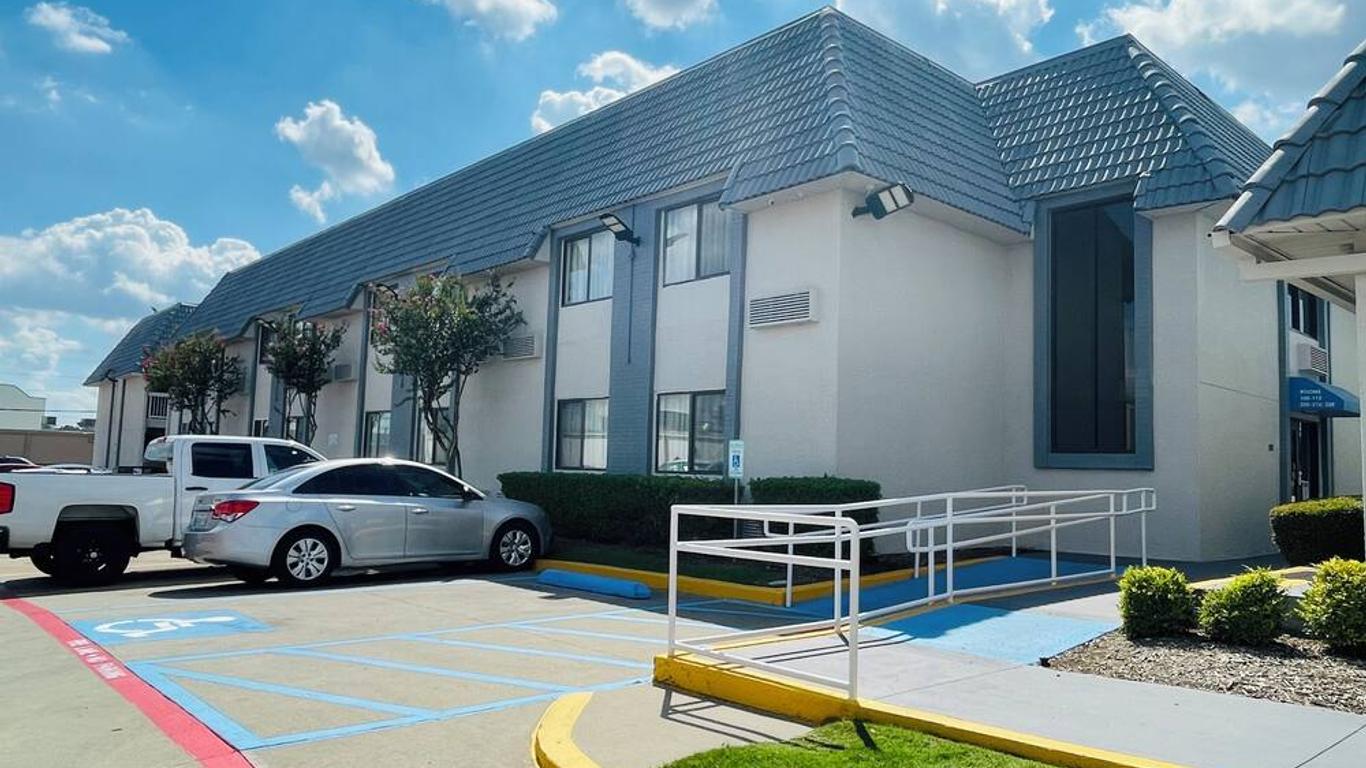 Motel 6 Dallas - Duncanville