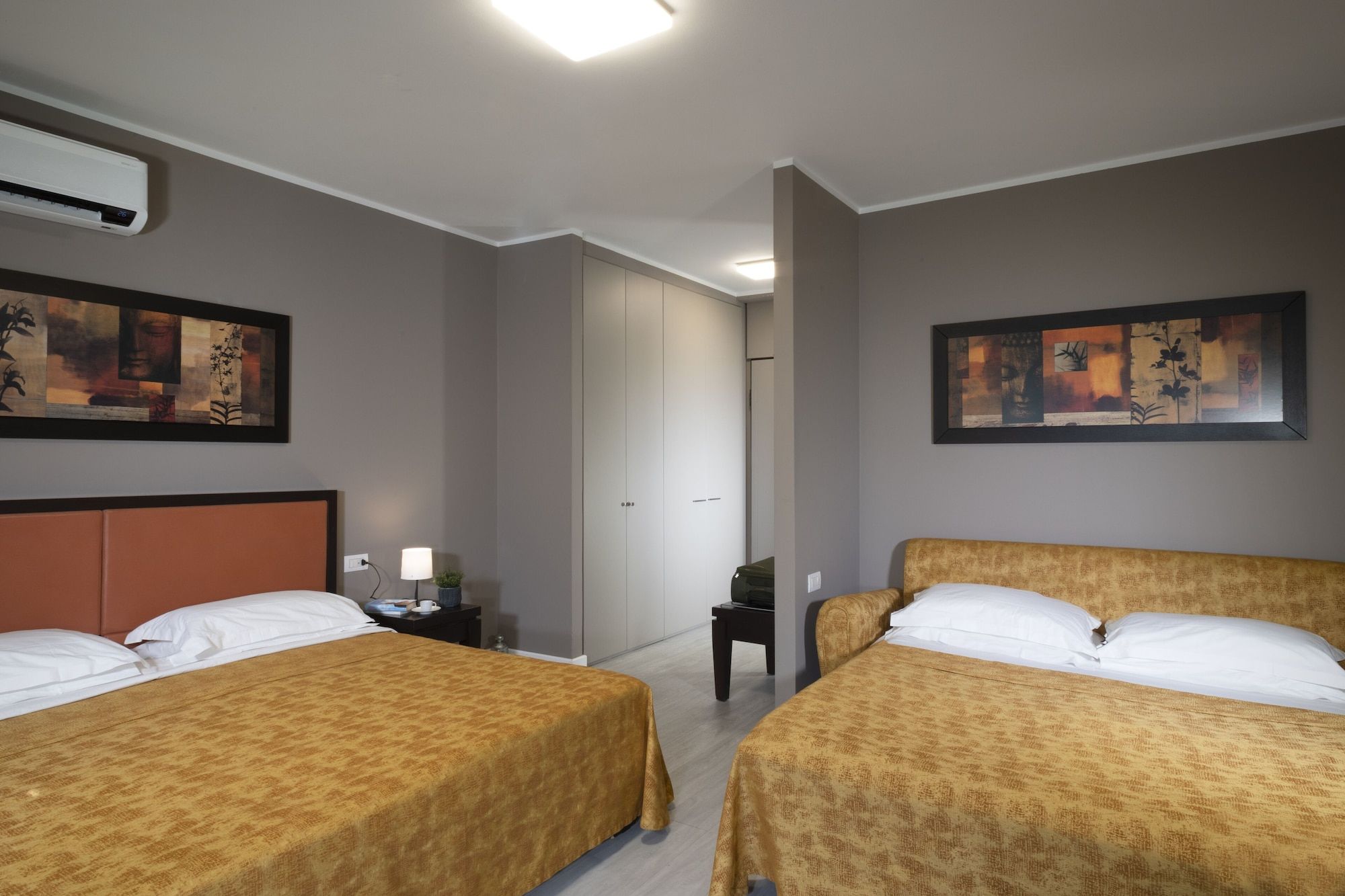 Schlafzimmer
