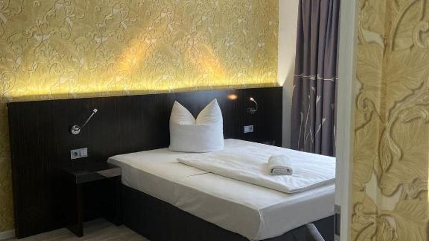 Hotel 22