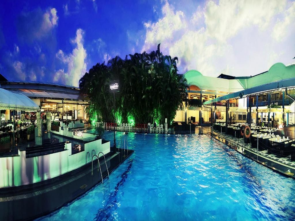 Pool Foto