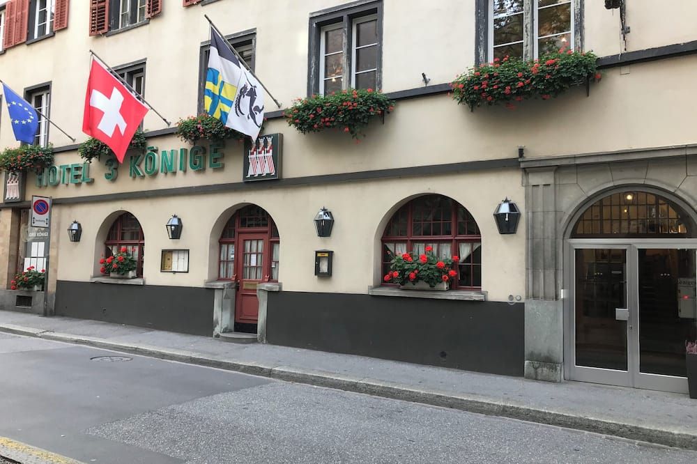 Gebäude