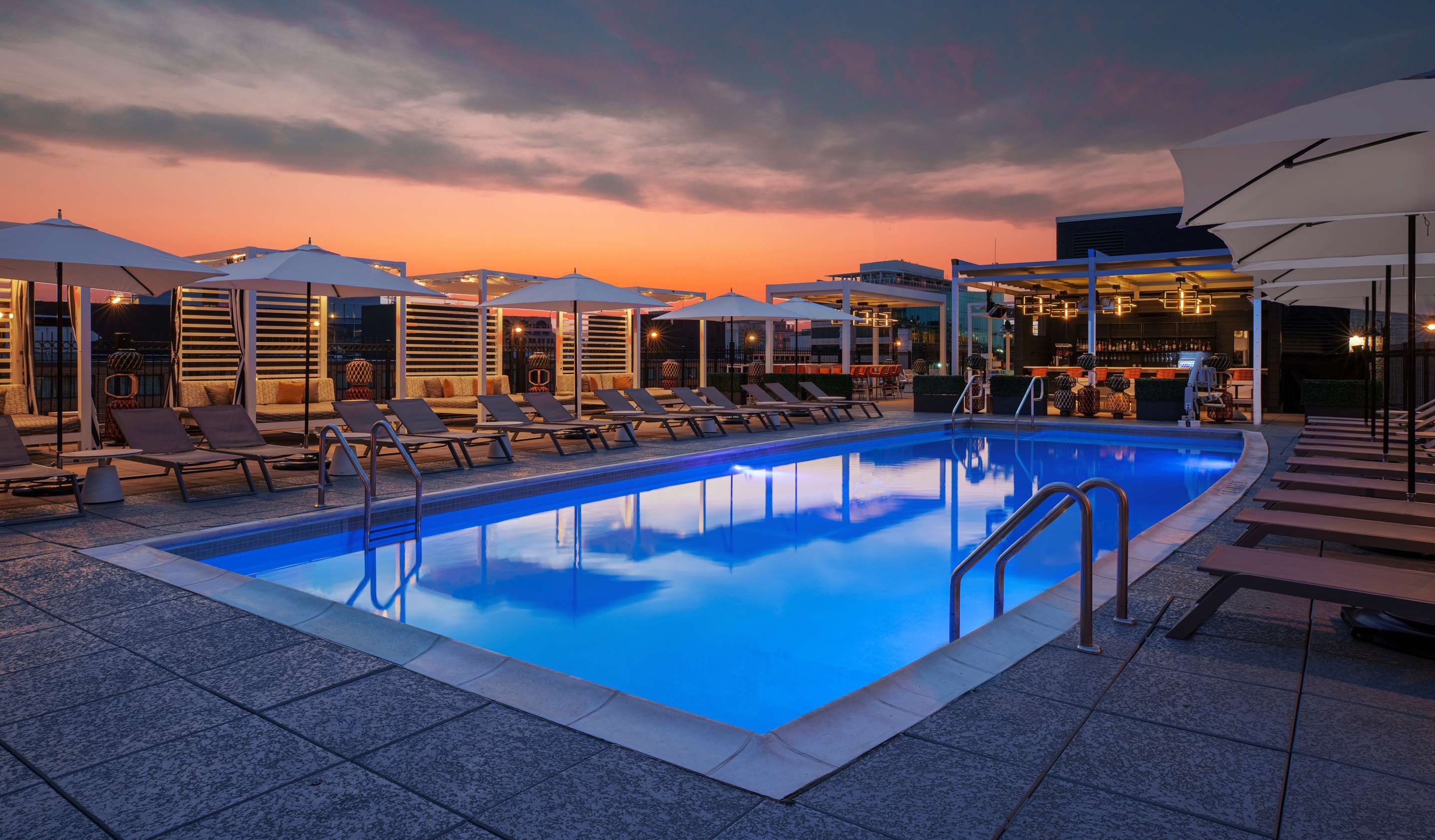 Pool Foto