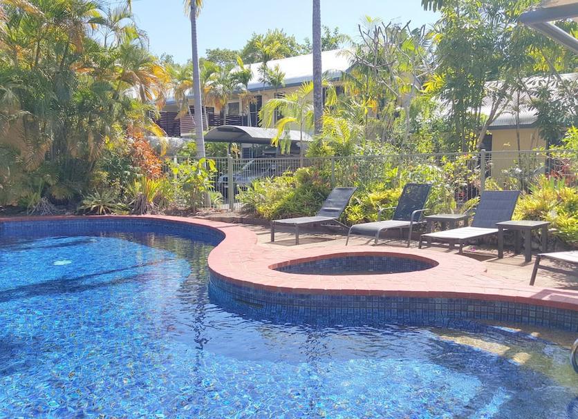 Pool Foto