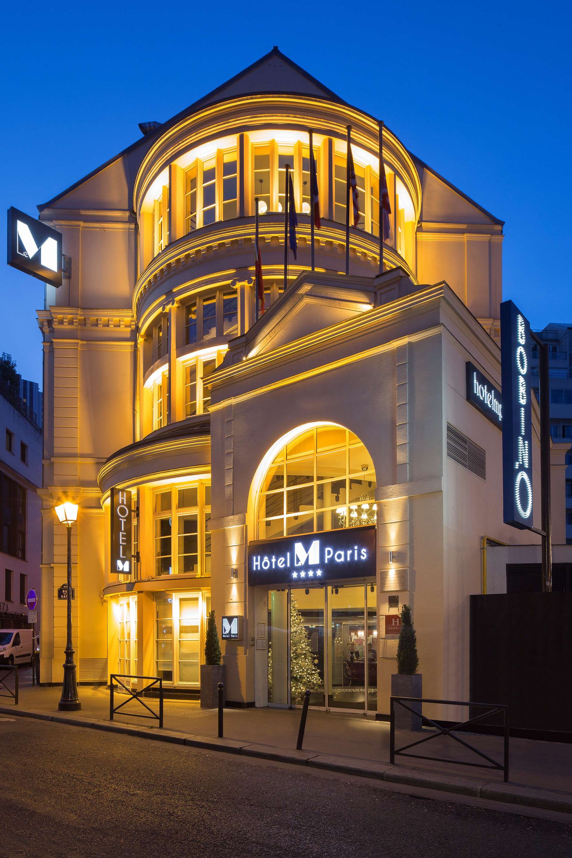 Gebäude