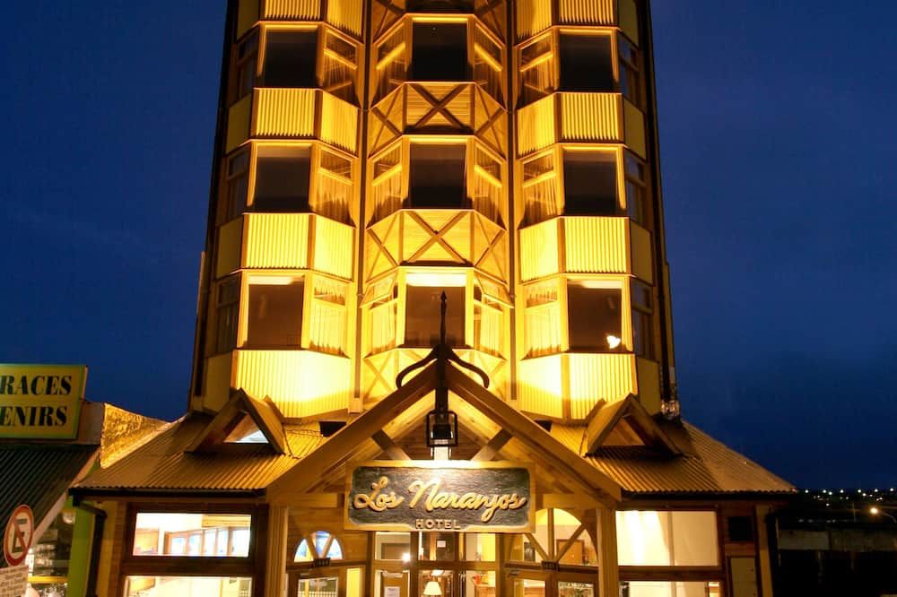 Gebäude