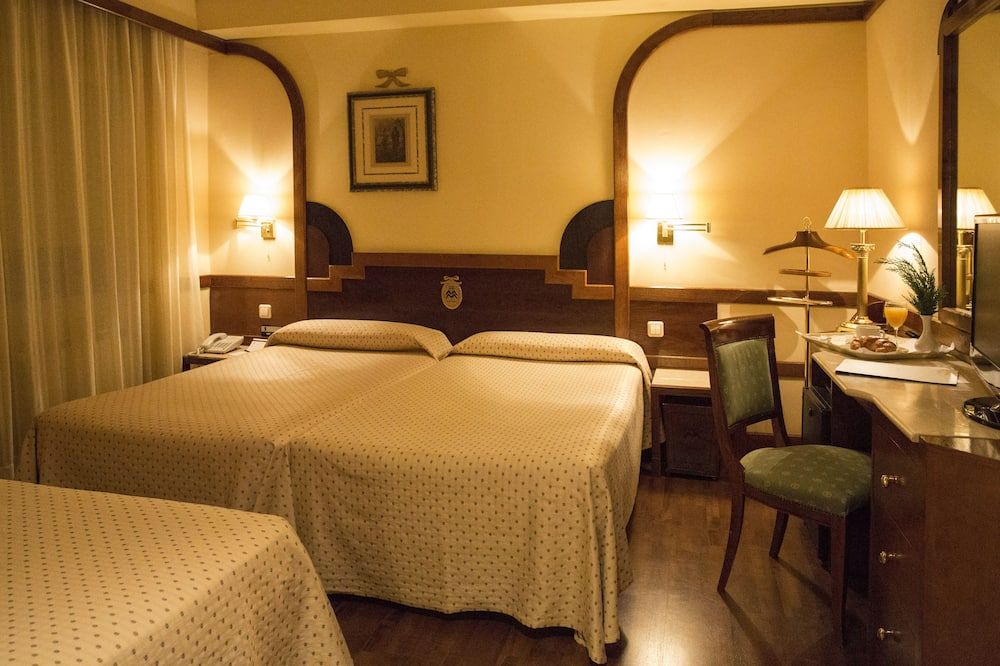 Sonstige