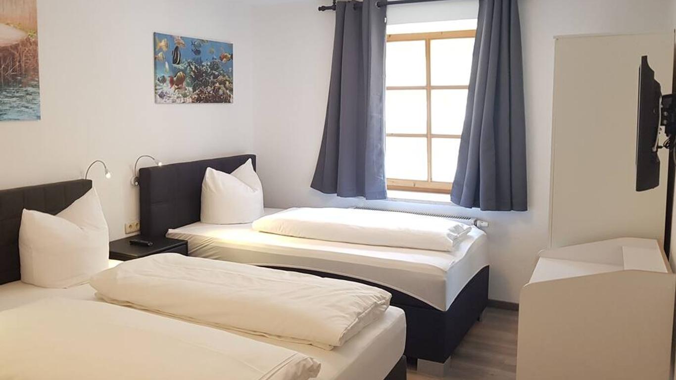 Garni City Hotel