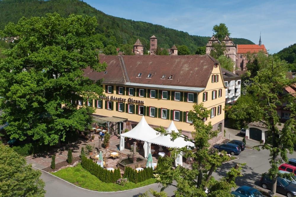Gebäude