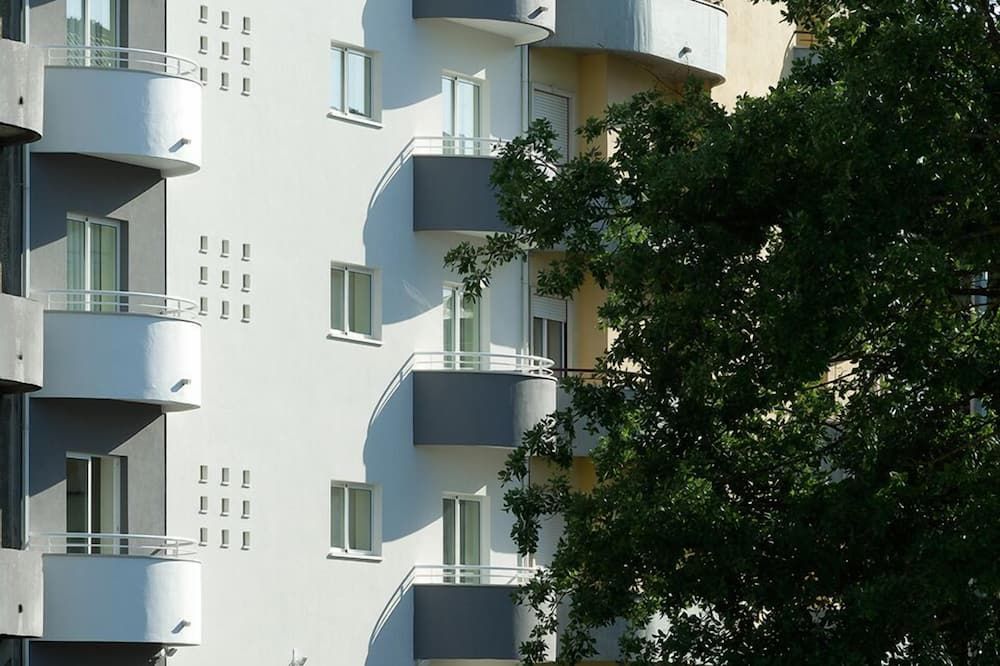 Gebäude