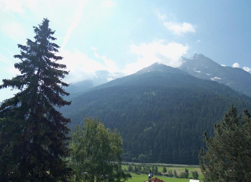 Außenansicht Foto