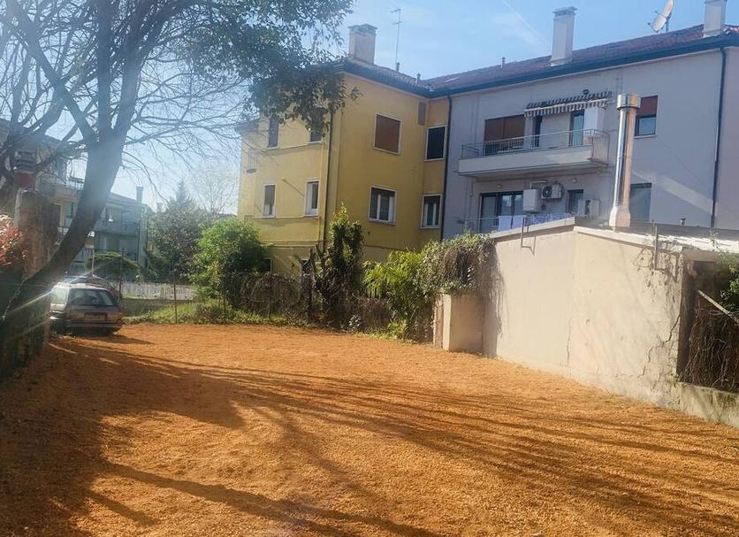 Außenansicht Foto