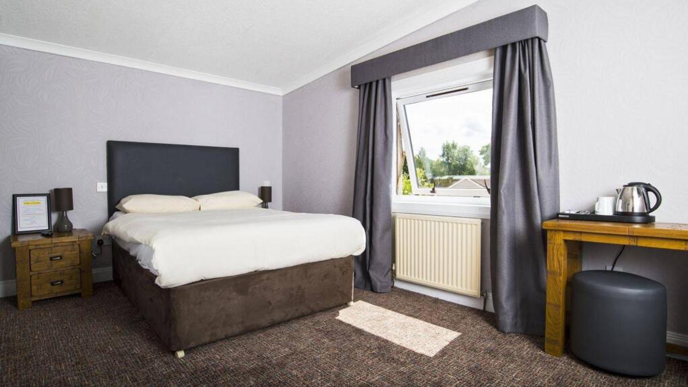 Douglas Arms Hotel