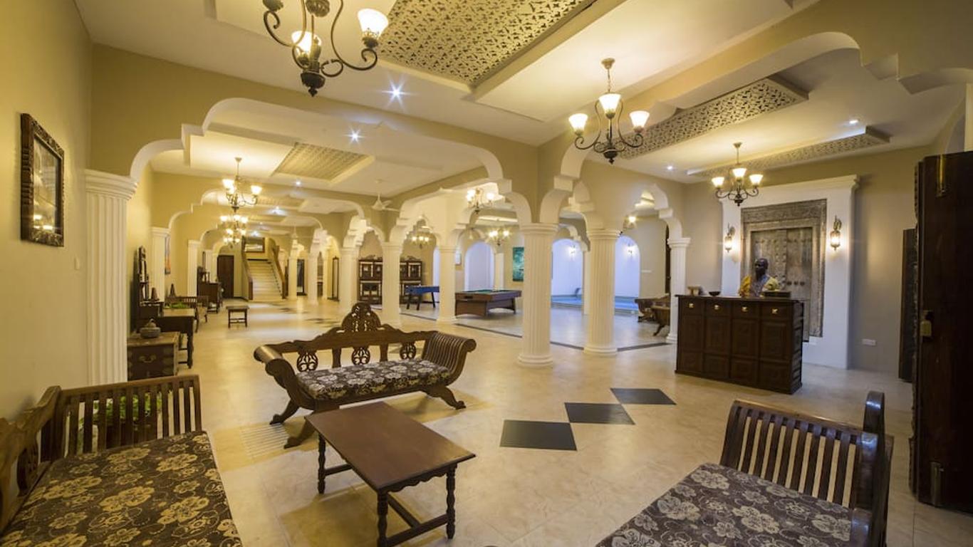 Tembo Palace Hotel