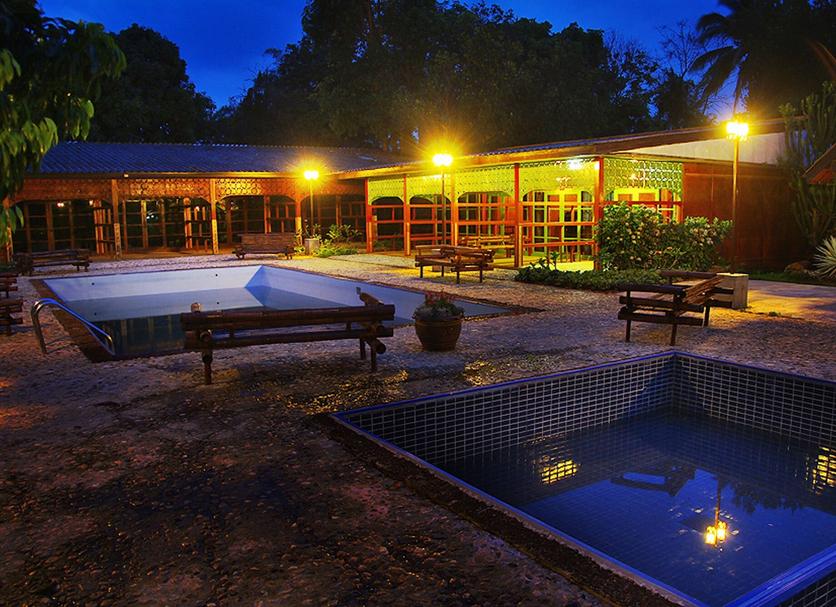 Pool Foto
