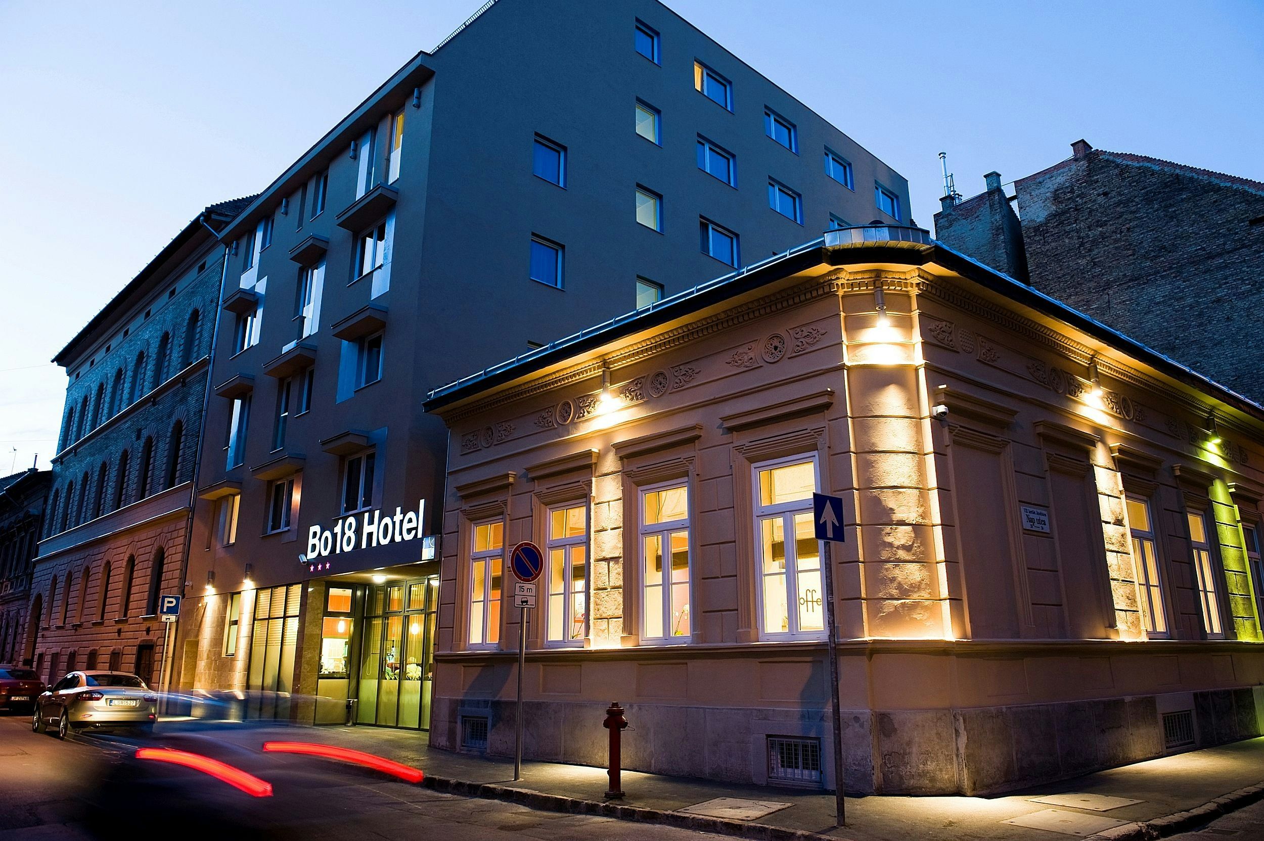 Gebäude
