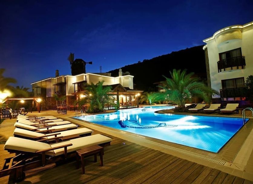 Pool Foto