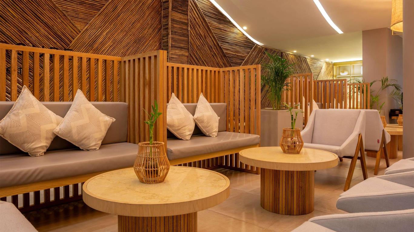 Mercure Santa Marta Emile