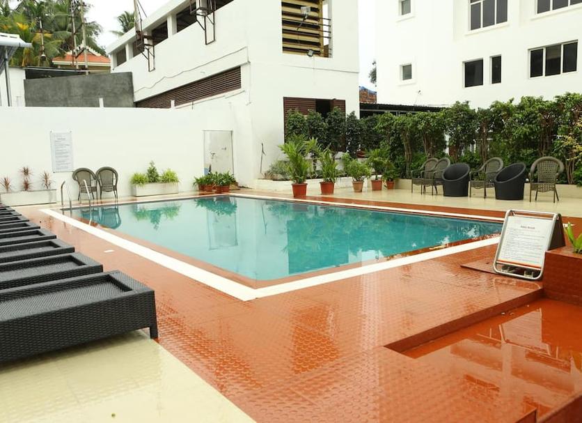 Pool Foto