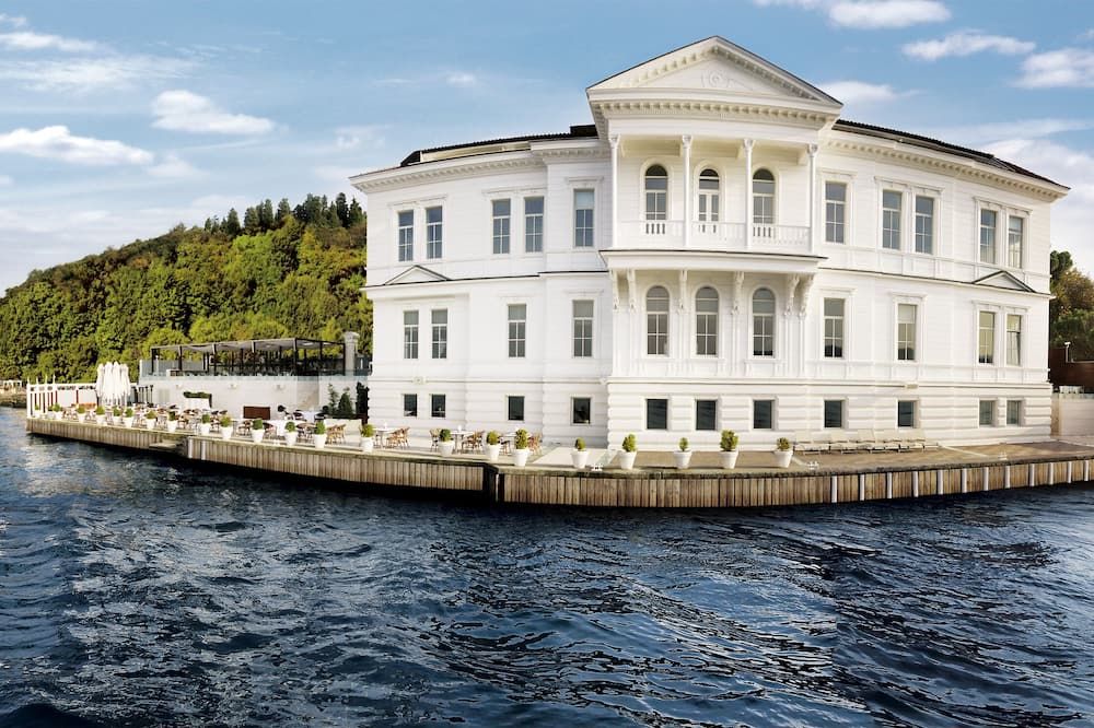 Gebäude