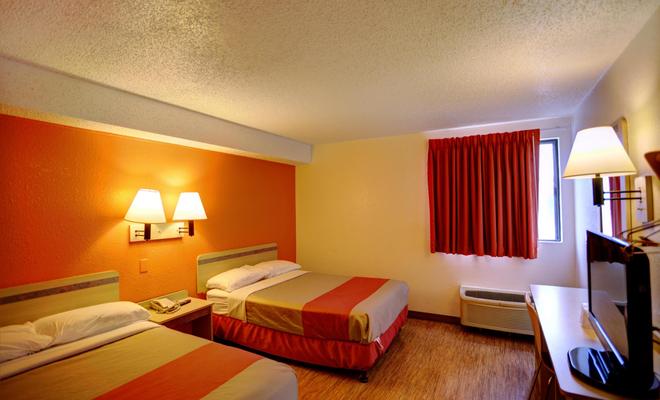 Council Bluffs Pauschalreisen ab 1.015 € - Finde Flug und Hotel auf KAYAK