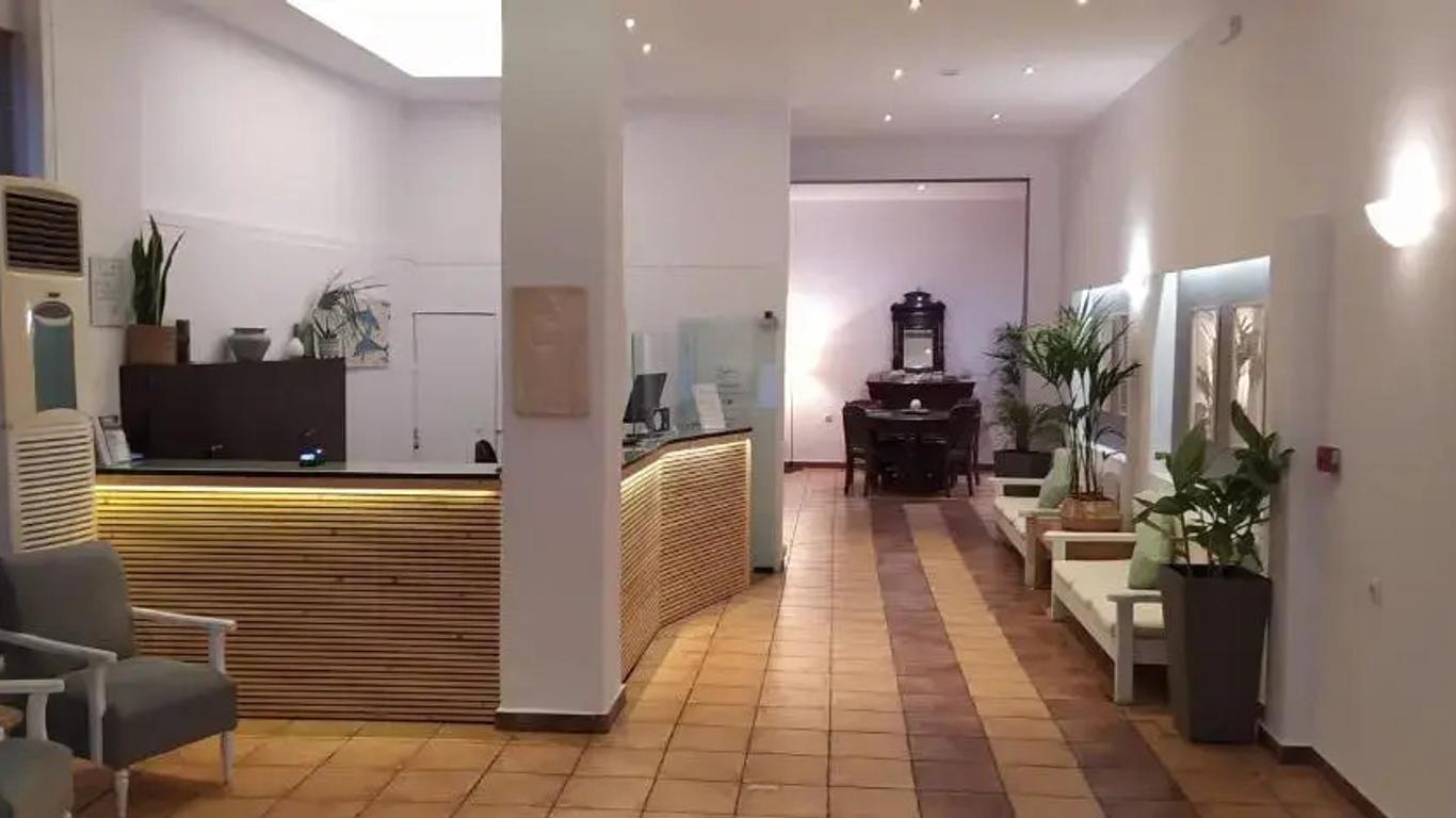 Hotel Kanelli Beach