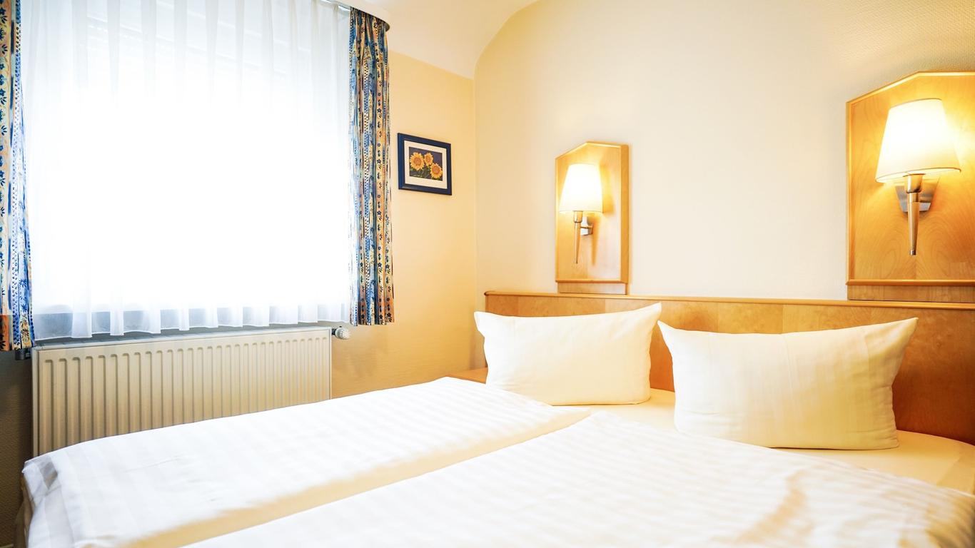 Hotel Sauer Garni