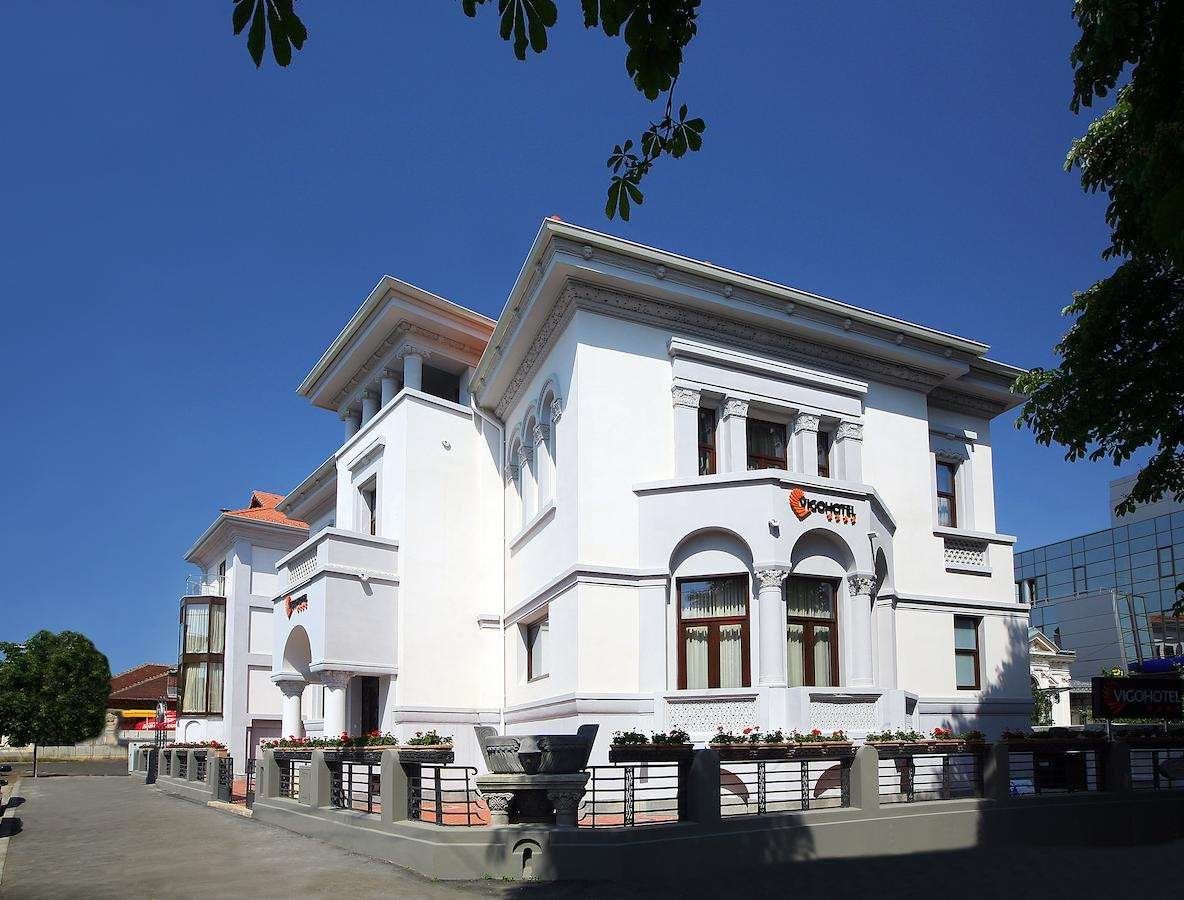 Gebäude