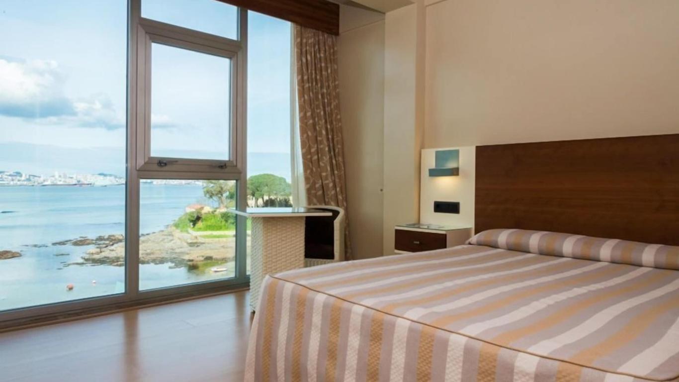 Hotel Portocobo