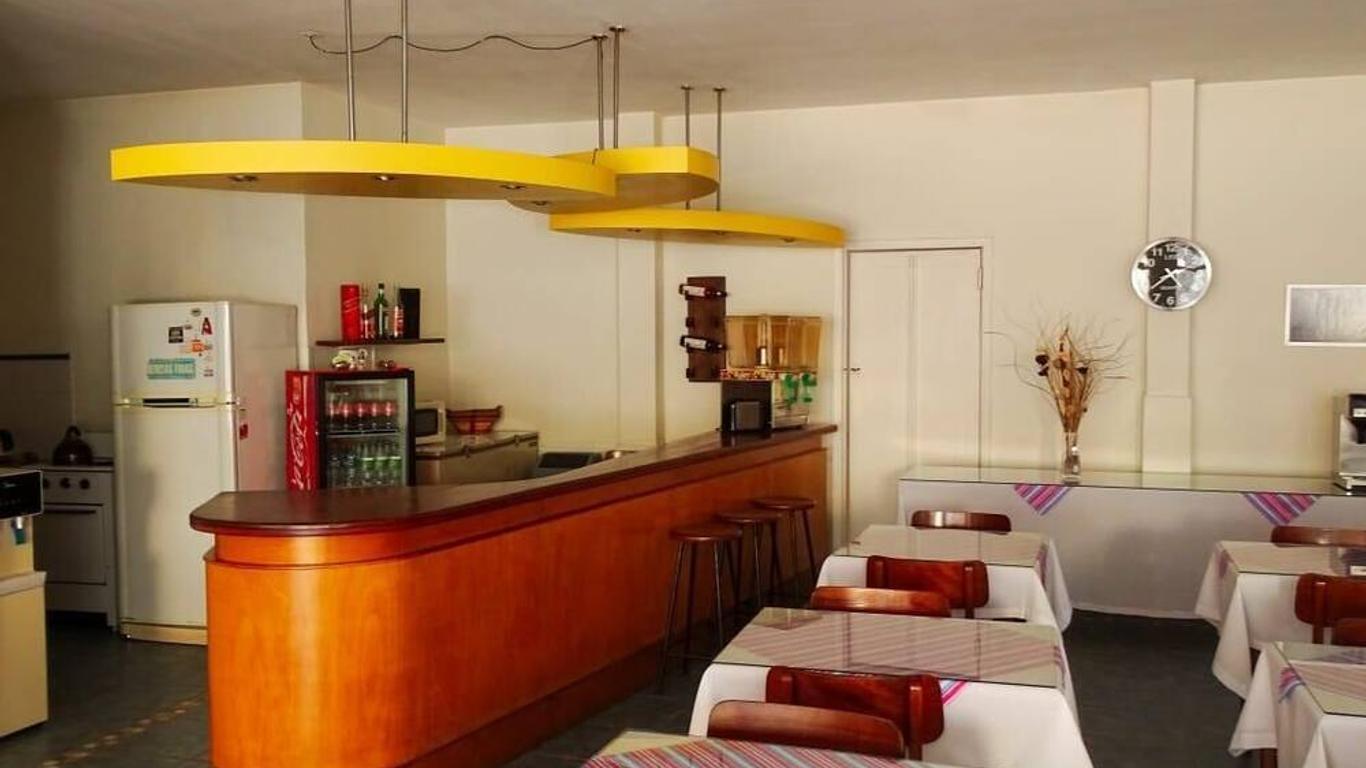 Hotel Lobato