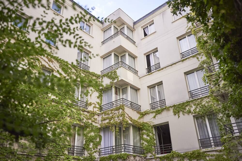Gebäude