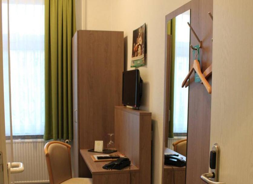 Zimmerausstattung Foto